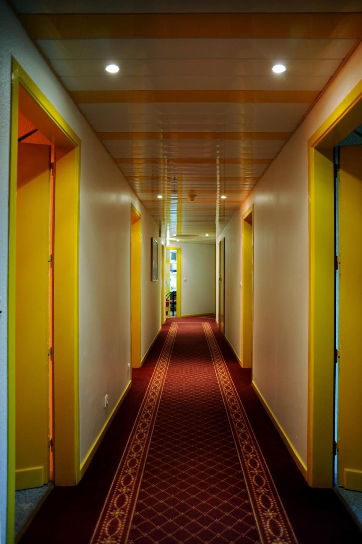 Logis Hotel Horus Restaurant Les Bruyeres Toulenne Zewnętrze zdjęcie