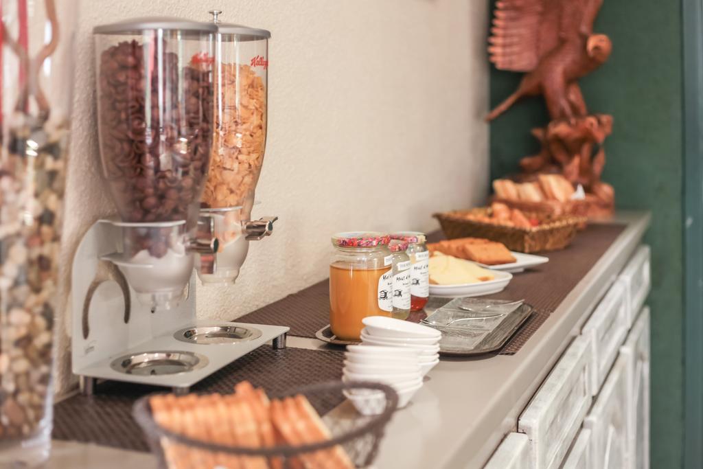 Logis Hotel Horus Restaurant Les Bruyeres Toulenne Zewnętrze zdjęcie