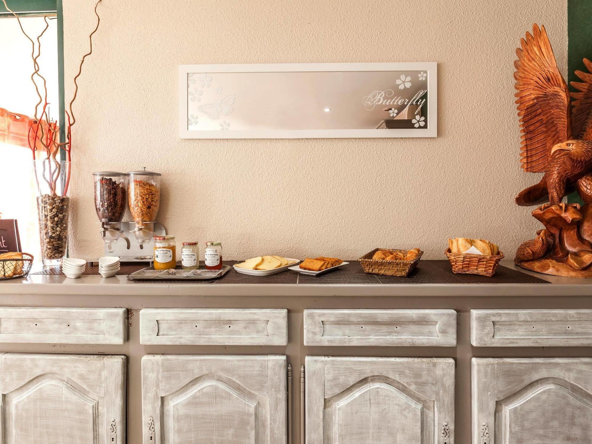 Logis Hotel Horus Restaurant Les Bruyeres Toulenne Zewnętrze zdjęcie